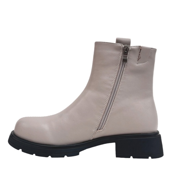 HELMAR_k F8582-L2066-2
