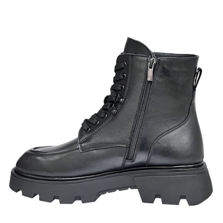 Ботинки TAMARIS 2621171 001