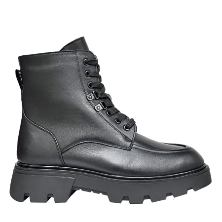 Ботинки TAMARIS 2621171 001